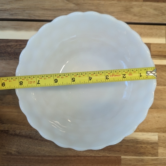 Vtg Anchor Hocking Large 8" Milk Glass Bubble Round Serving/Vegetable Bowl - Picture 4 of 4